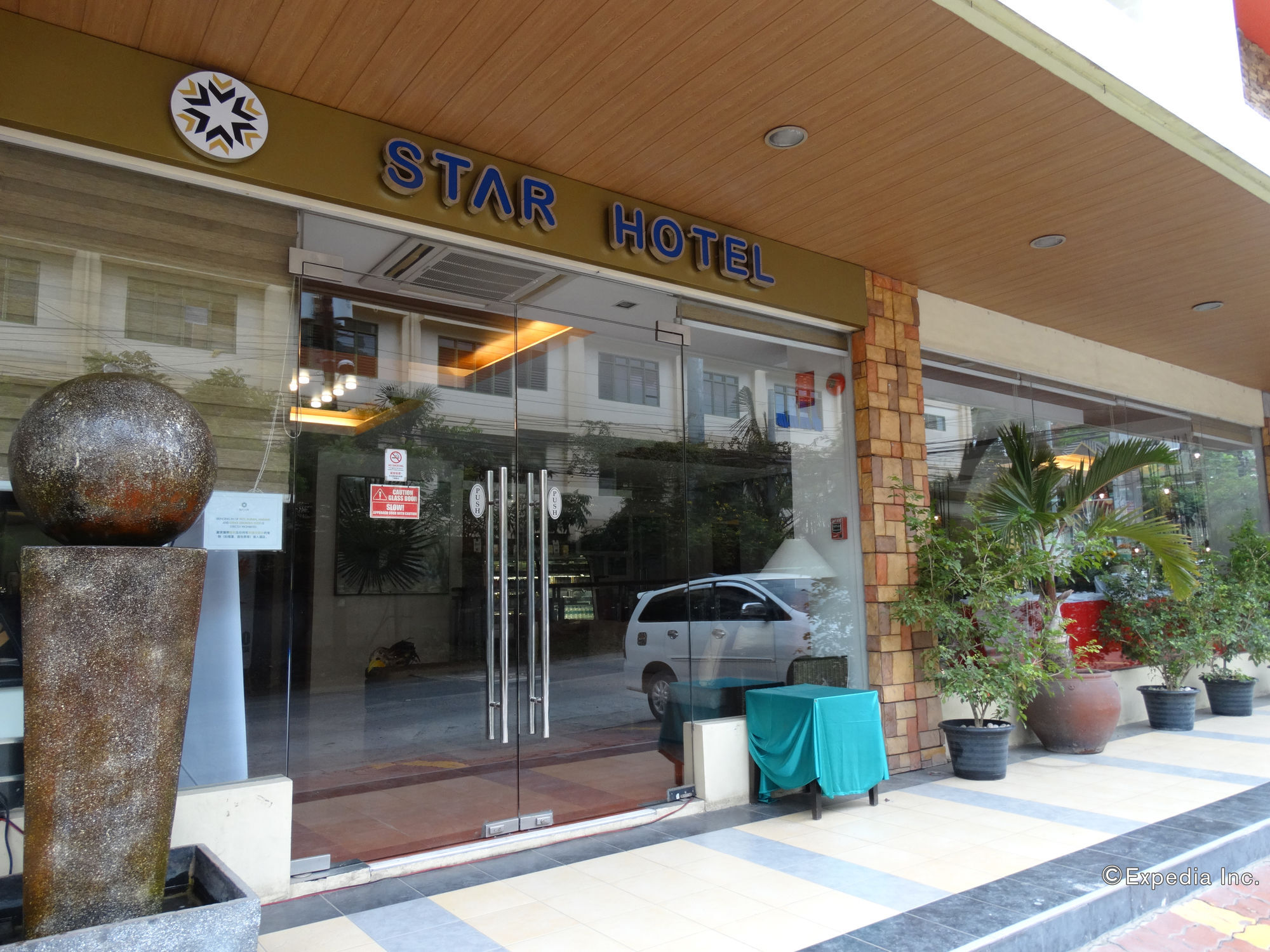 Star Hotel Davao City Εξωτερικό φωτογραφία